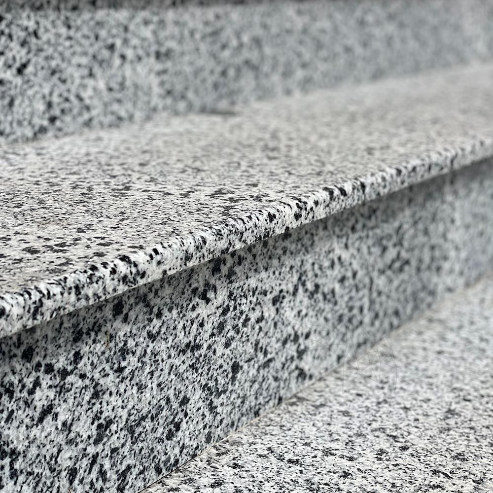 Piese Speciale Granit Artico Grey Fiamat (Blaturi / Trepte / Glafuri)